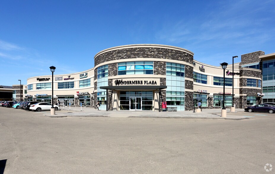 Read more about the article Windermere Plaza