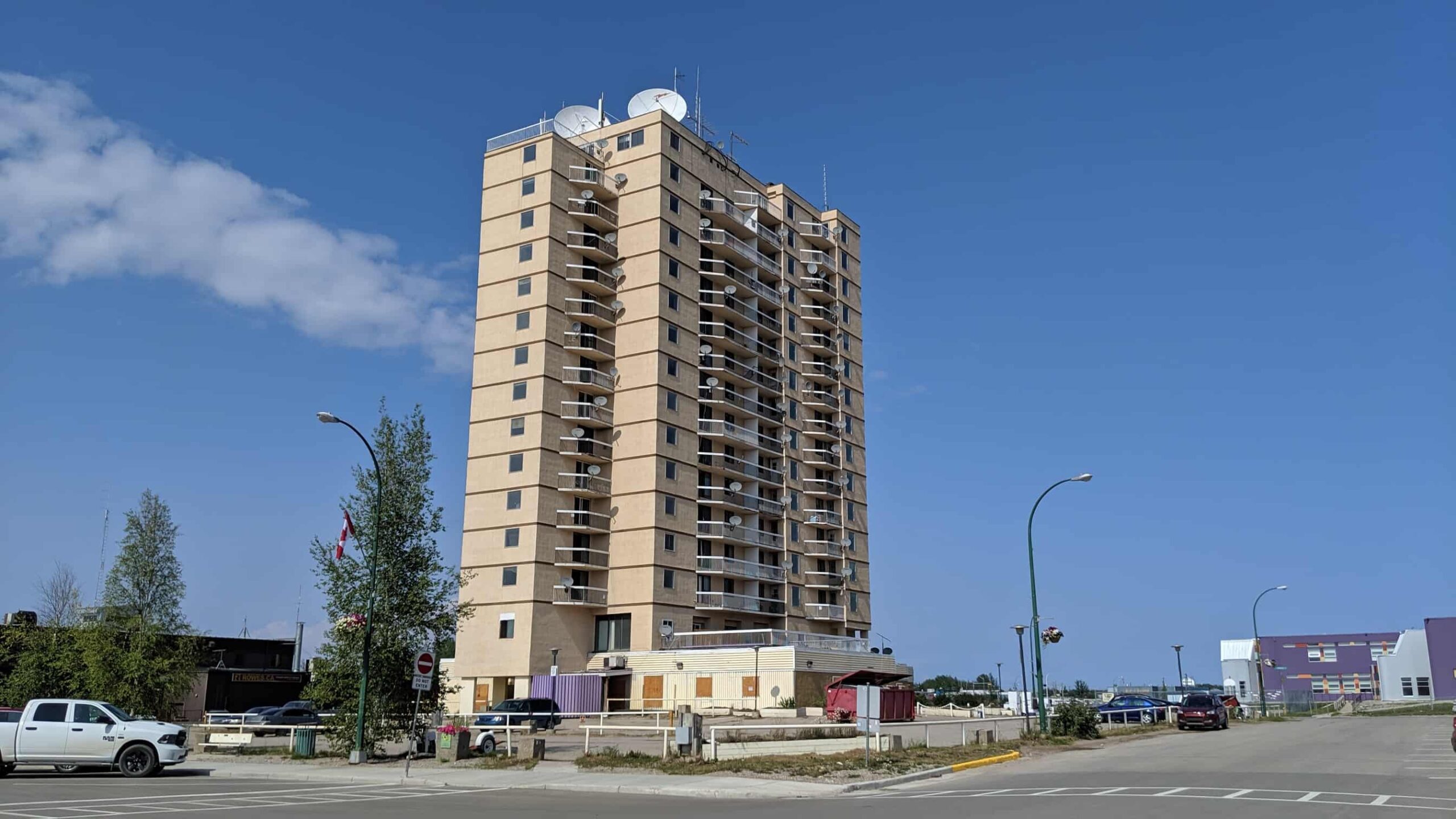 Read more about the article Hay River Mackenzie Tower
