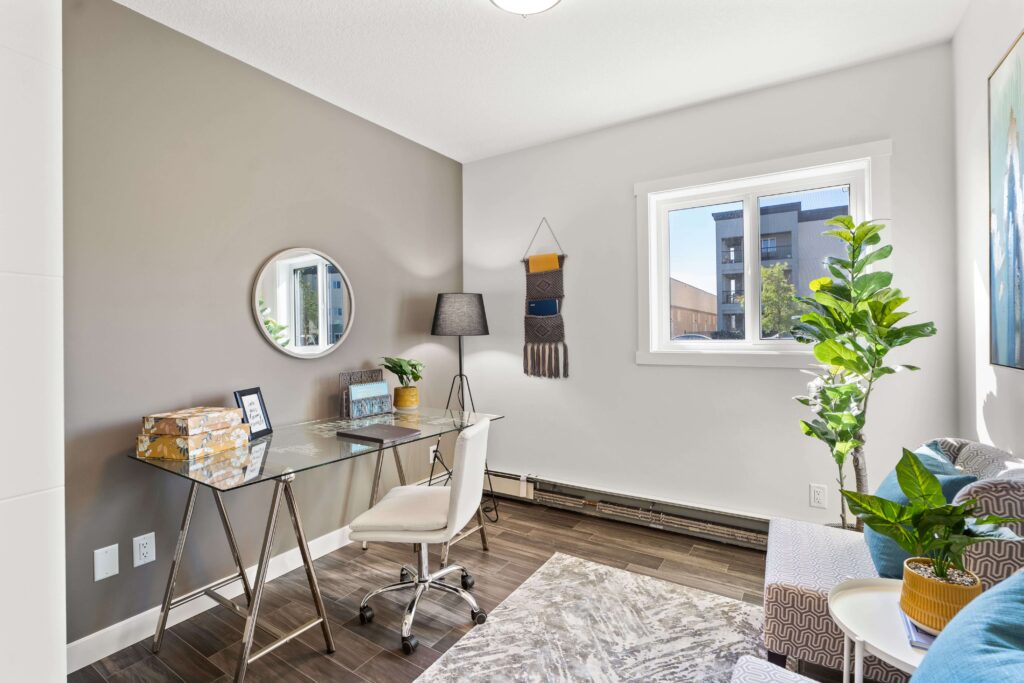 111 Hampton Circle-23-min